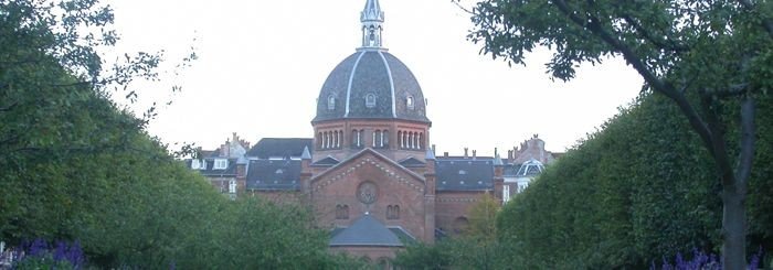 Sankt Markus Kirke set fra Julius Thomsens Plads, fra Forum og Forum Metro st.